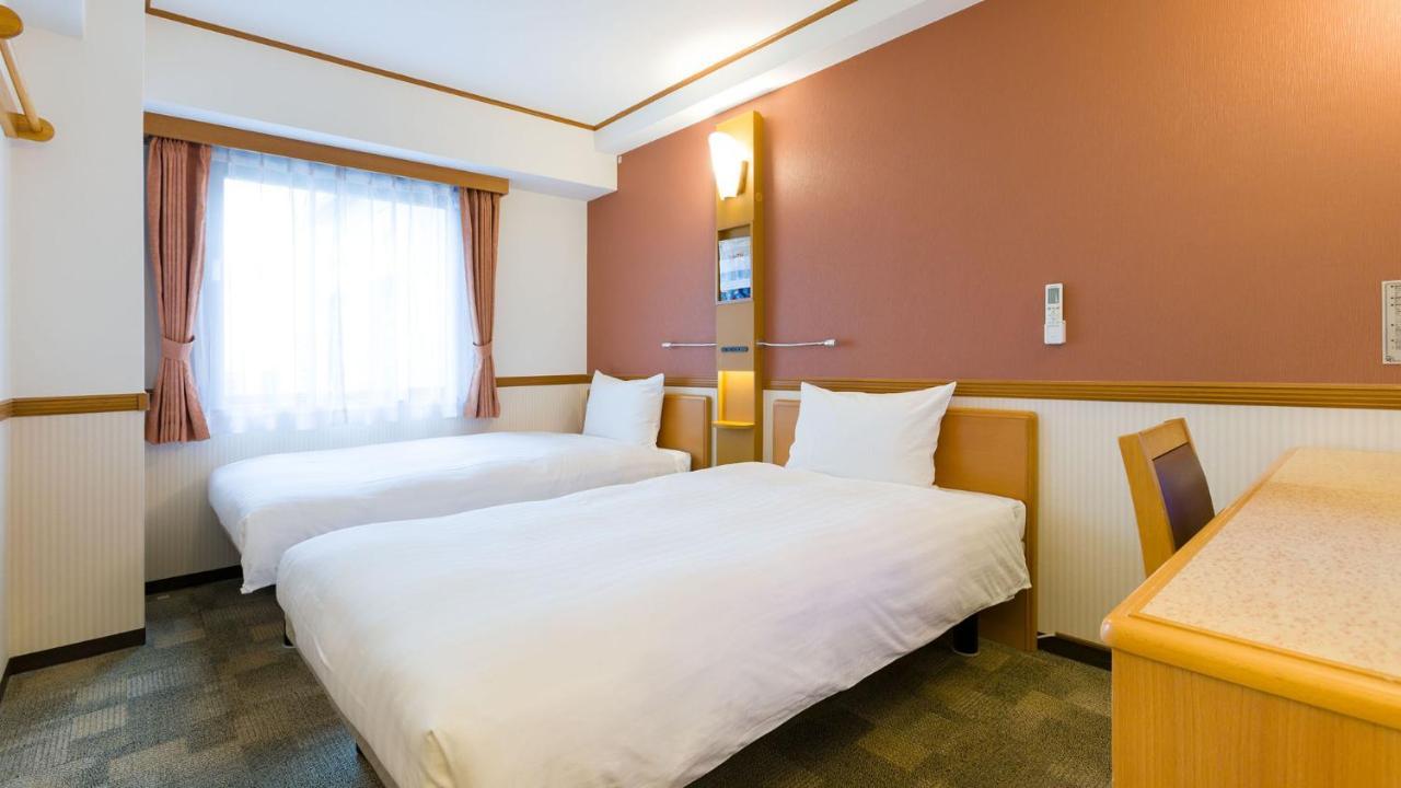 Toyoko Inn Okayama Eki Nishi Guchi Migi Екстериор снимка