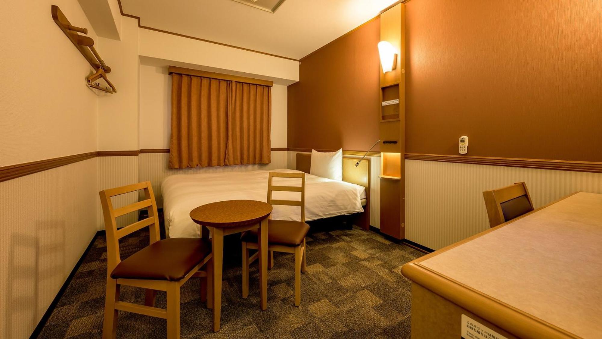 Toyoko Inn Okayama Eki Nishi Guchi Migi Стая снимка