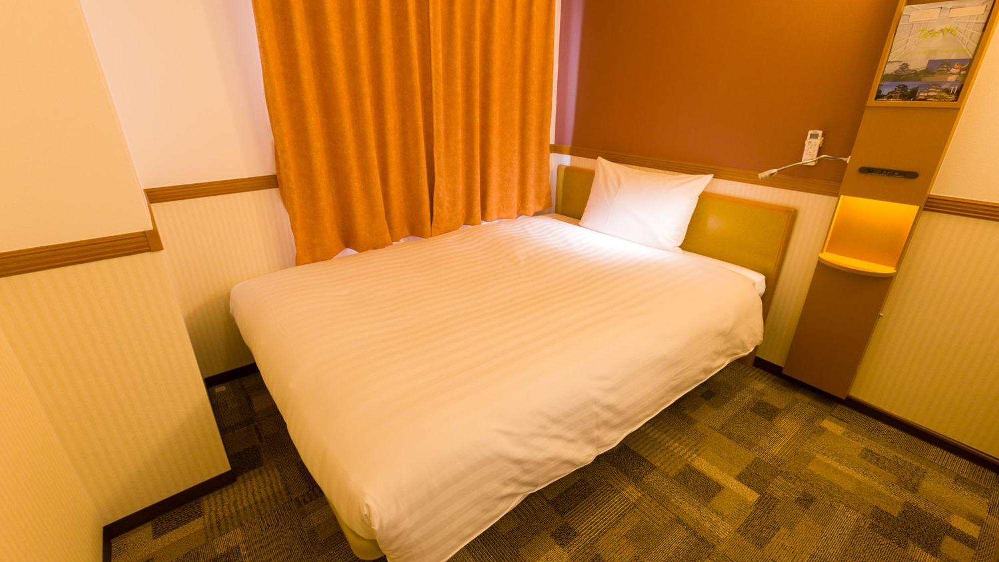 Toyoko Inn Okayama Eki Nishi Guchi Migi Стая снимка