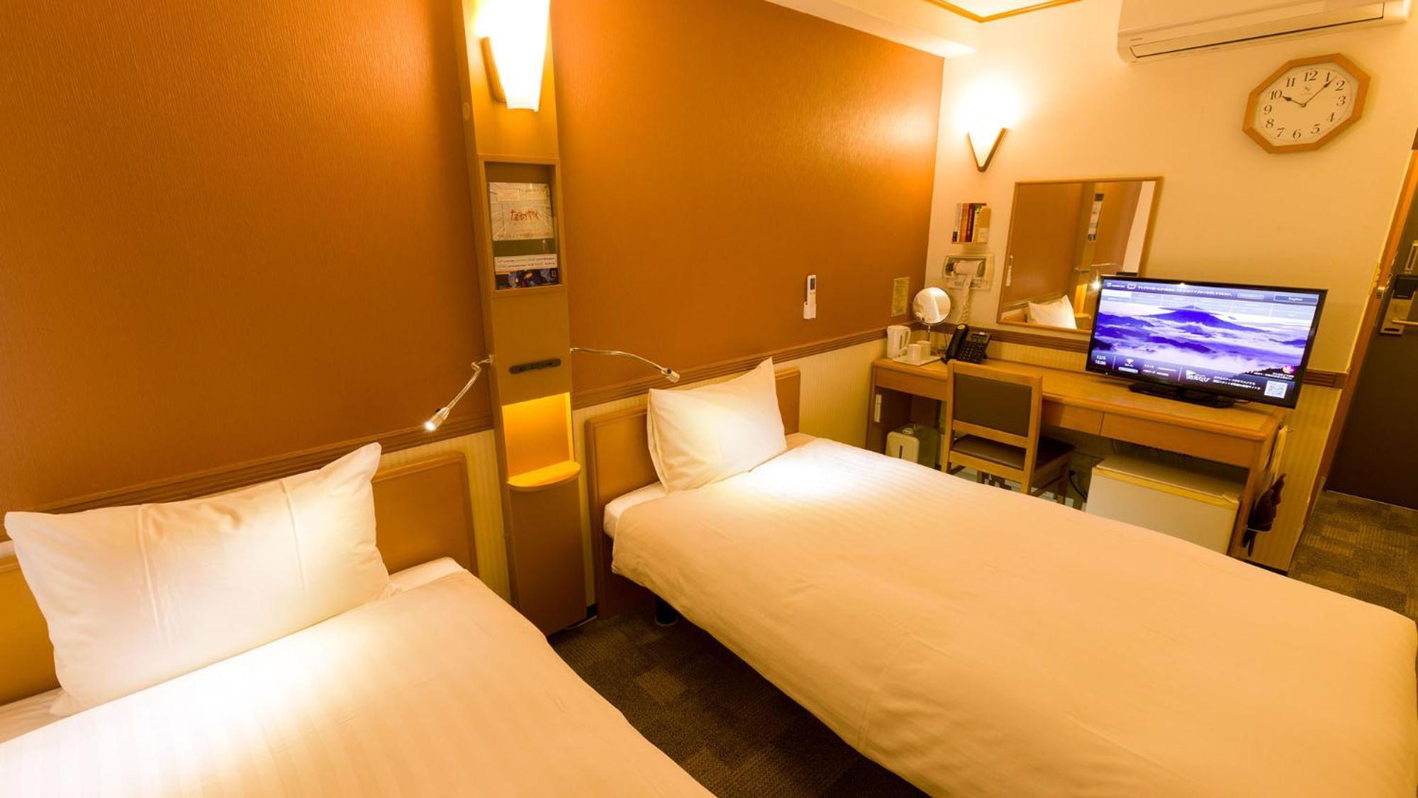 Toyoko Inn Okayama Eki Nishi Guchi Migi Стая снимка